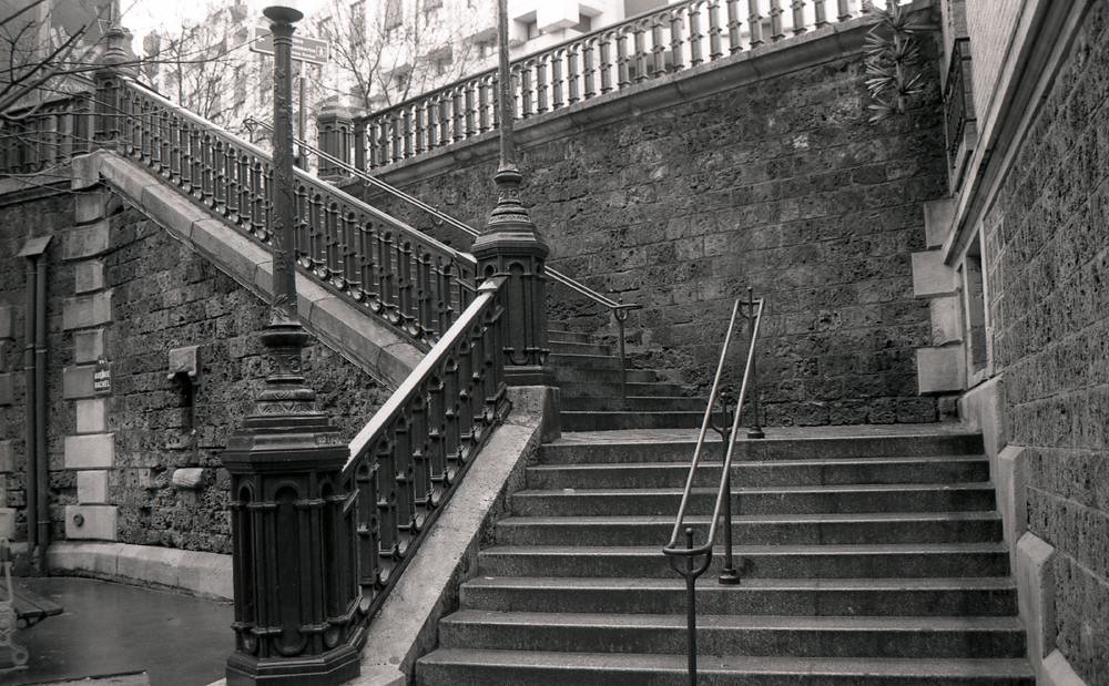 The steps that lead up to the street from the Montmartre cemetery entrance.